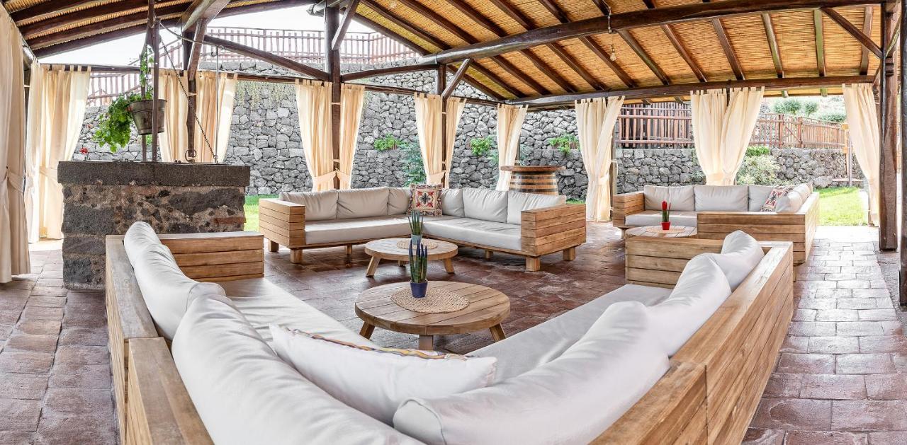 Etna Quota Mille Boutique Hotel, Typical Sicilian Food & Wine Randazzo Buitenkant foto