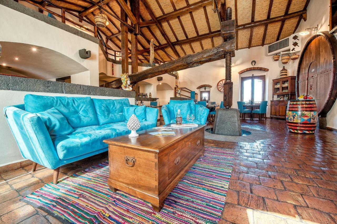 Etna Quota Mille Boutique Hotel, Typical Sicilian Food & Wine Randazzo Buitenkant foto
