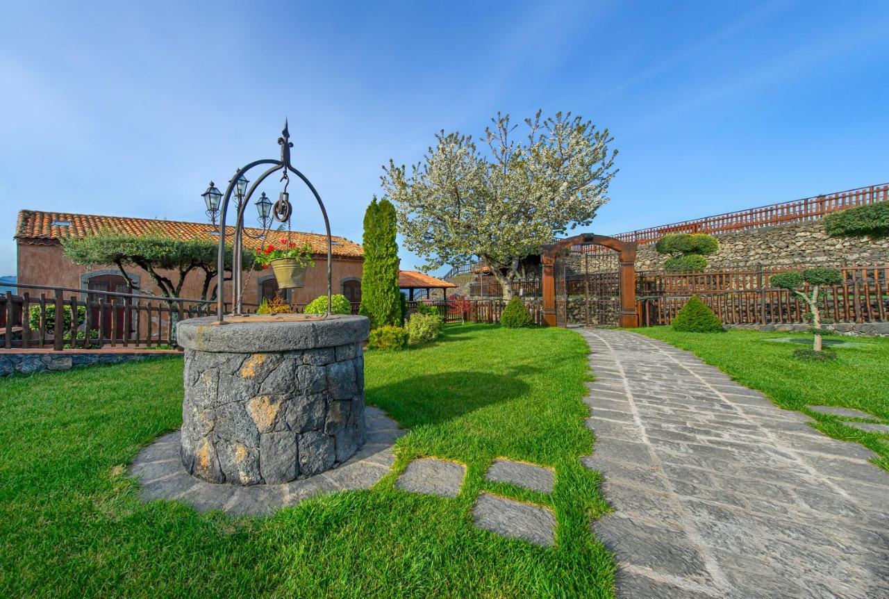 Etna Quota Mille Boutique Hotel, Typical Sicilian Food & Wine Randazzo Buitenkant foto