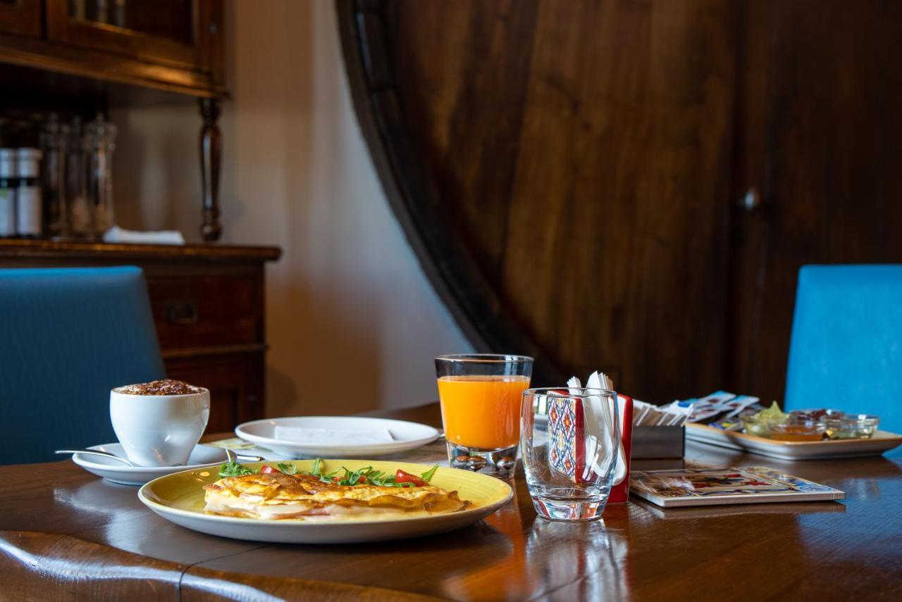 Etna Quota Mille Boutique Hotel, Typical Sicilian Food & Wine Randazzo Buitenkant foto