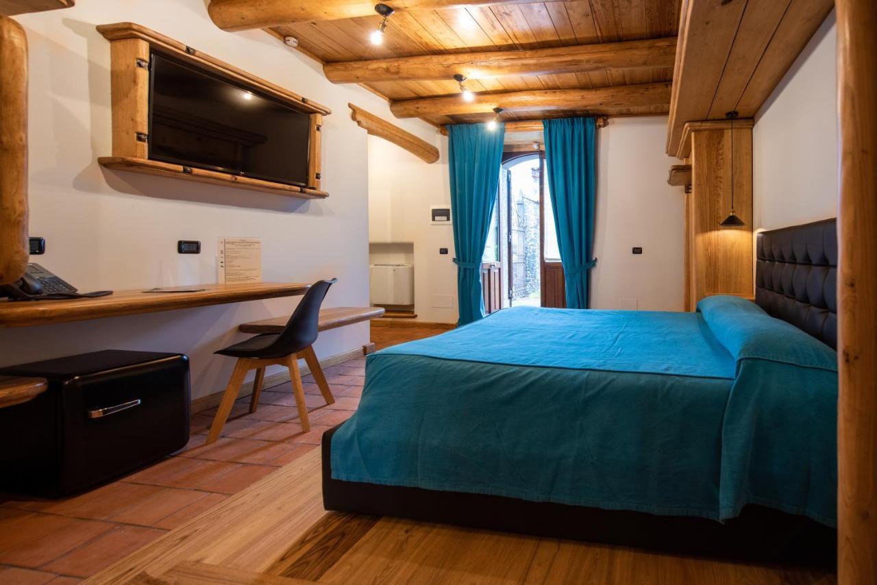 Etna Quota Mille Boutique Hotel, Typical Sicilian Food & Wine Randazzo Buitenkant foto