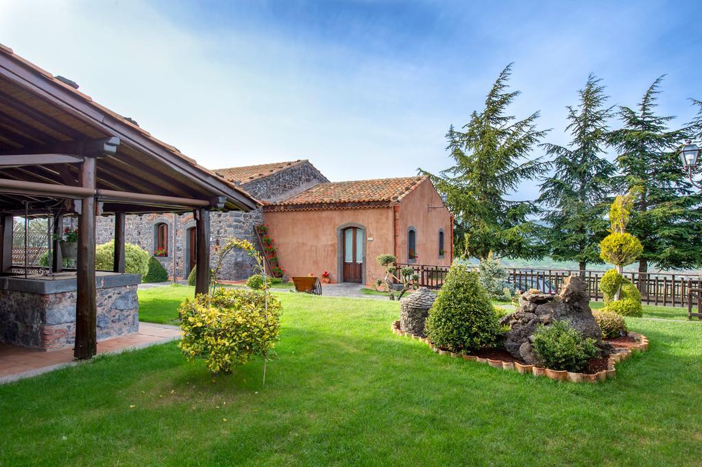 Etna Quota Mille Boutique Hotel, Typical Sicilian Food & Wine Randazzo Buitenkant foto